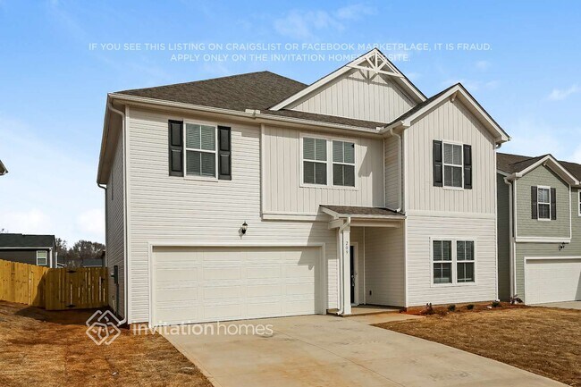 Building Photo - 209 White Flds Ave