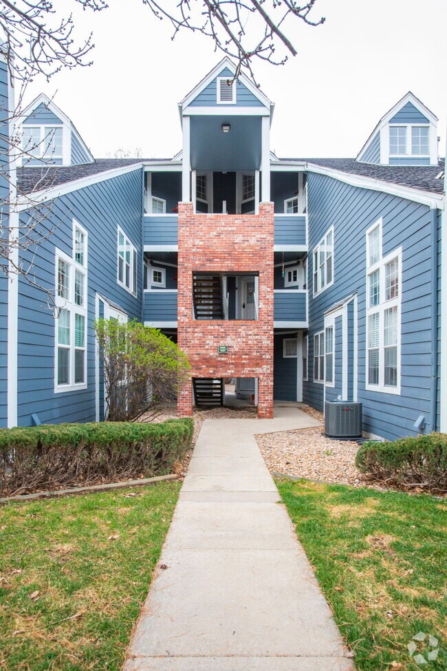 Building Photo - 11197 Alcott St