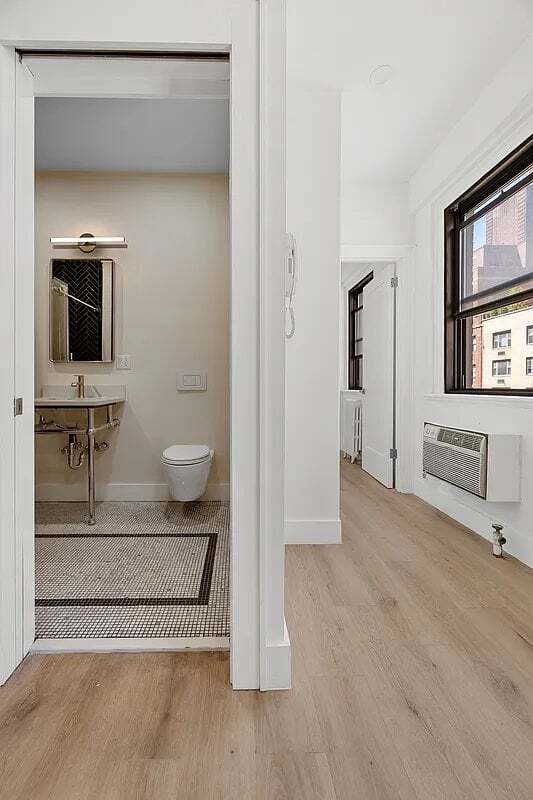 Foto del edificio - 138 E 38th St