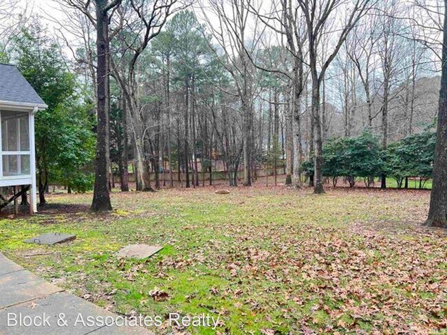 Building Photo - 4 br, 2.5 bath House - 10837 Cahill Road