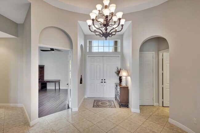 Building Photo - 9315 Via Classico W