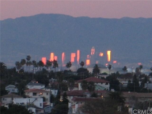 Foto principal - 2004 S Alma St