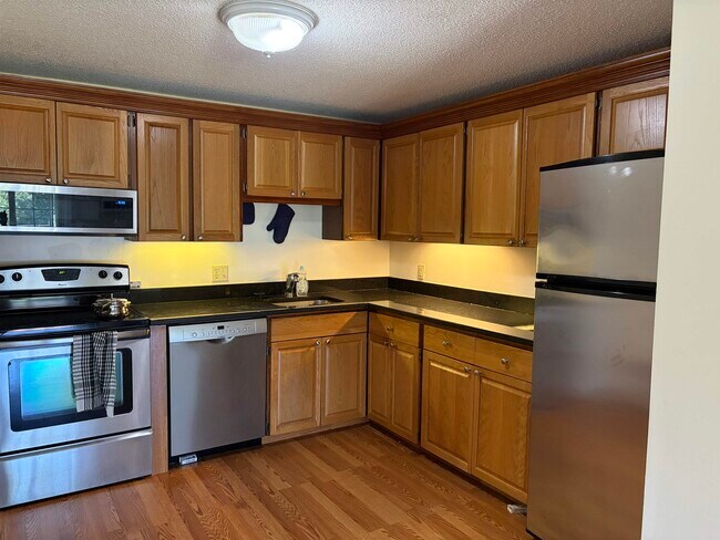 Foto del edificio - 807 White Cedar Blvd
