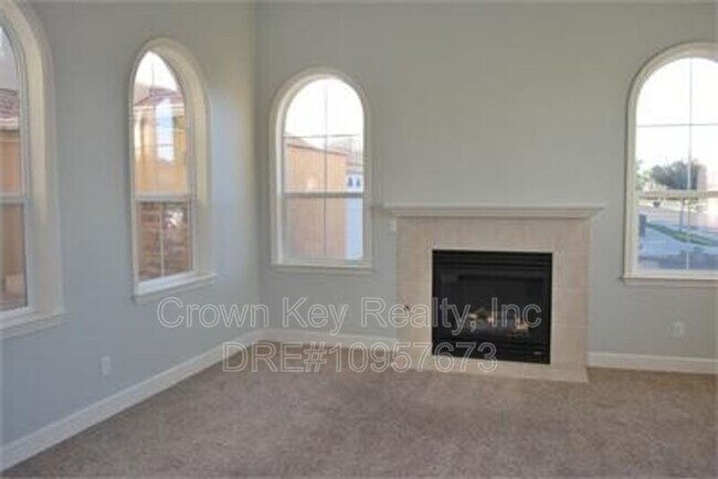 Building Photo - 1746 Kagehiro Dr