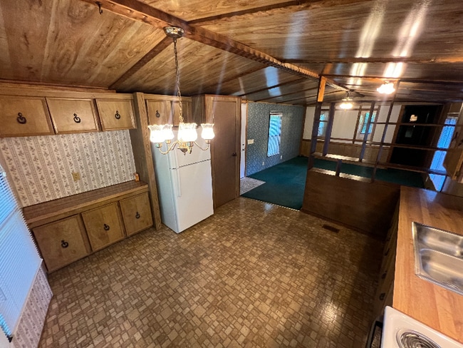 Building Photo - 20547 Adkins Rd