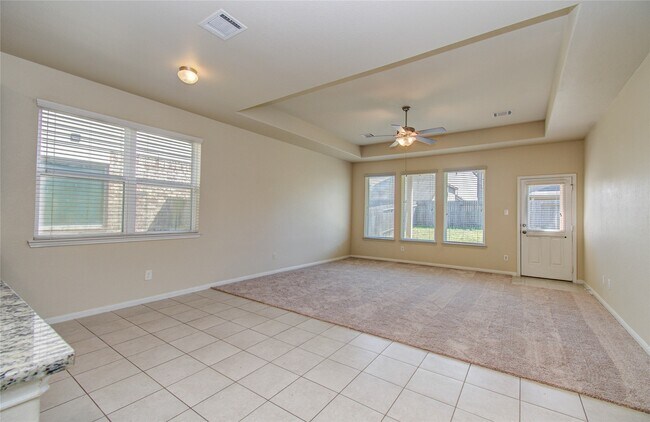 Foto del edificio - 24931 Puccini Pl