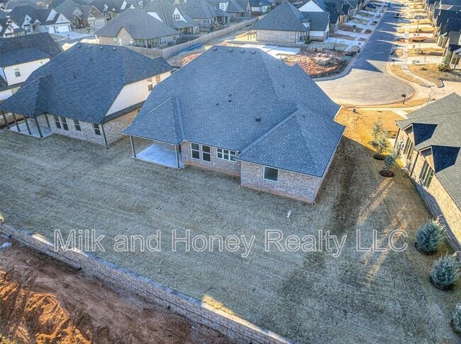 Building Photo - 4308 Luke Ln