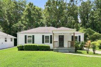Building Photo - 2123 Blayton Ln SE