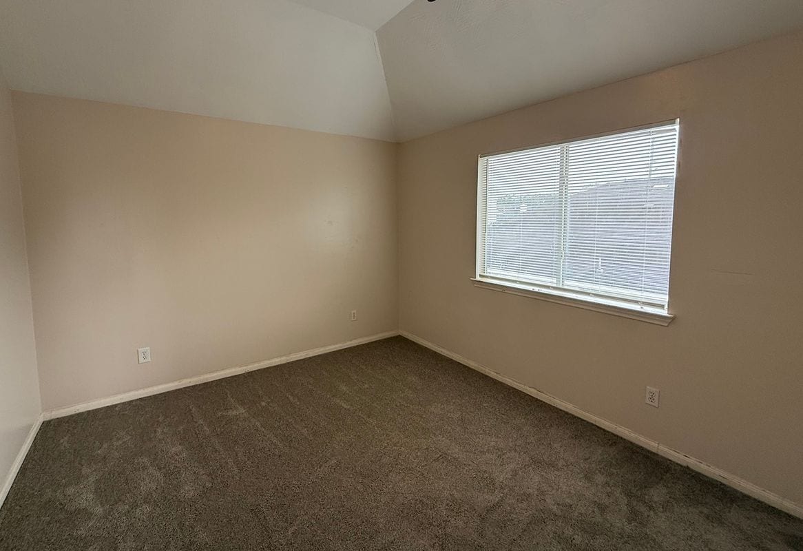 Building Photo - 2226 Dawn Shadow Way