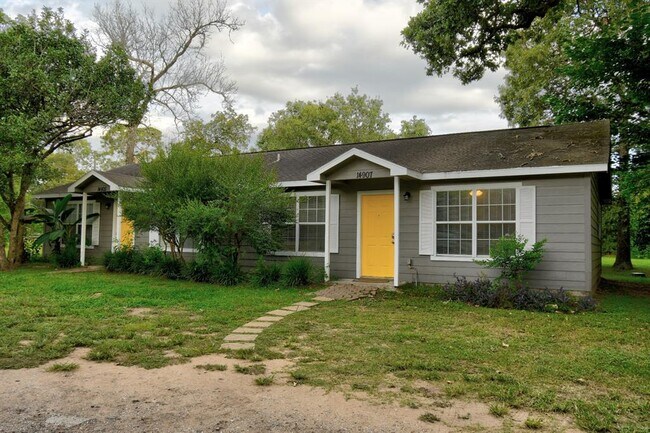 14907 Sage Thrasher Dr, Tomball, TX 77377 Townhouse for