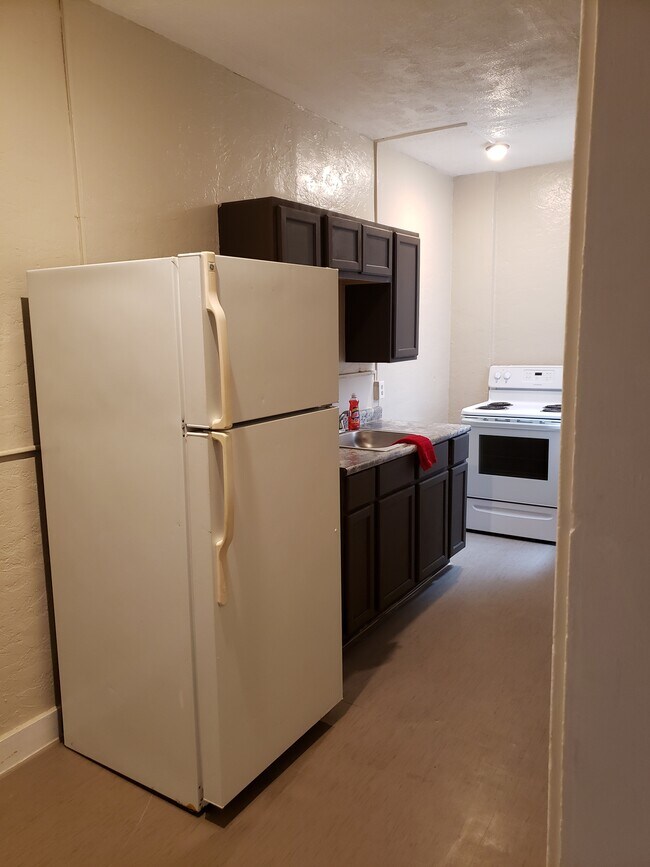 Kitchen - Grasmere Apartments