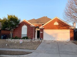 Building Photo - 2606 Lonesome Oak Dr