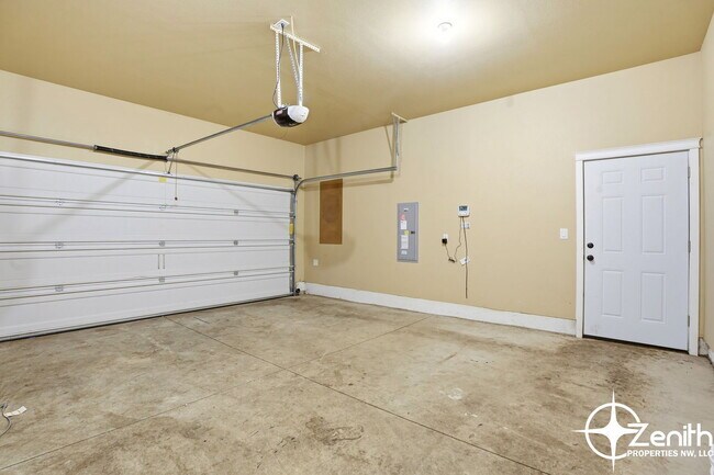 Foto del edificio - 4608 NE 91st Way