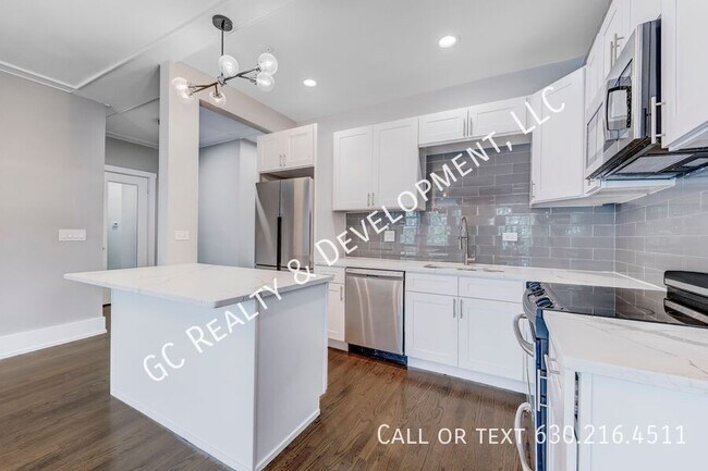 Foto del edificio - 4329 N Ashland Ave