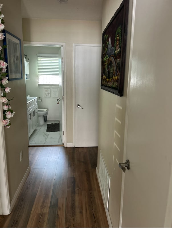 Photo - 11619 Wilkie Ave House