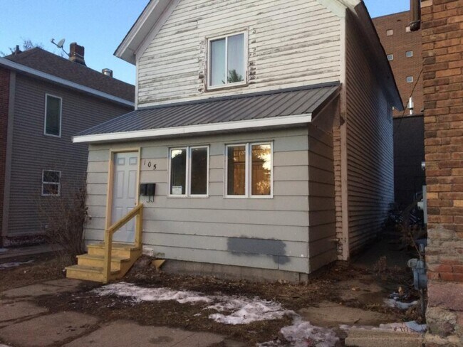 Building Photo - 105 1st Ave SW