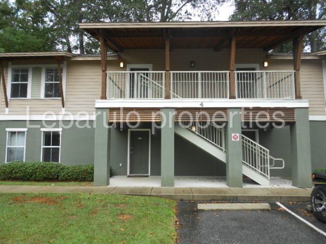 Foto principal - 1609 W Pensacola St