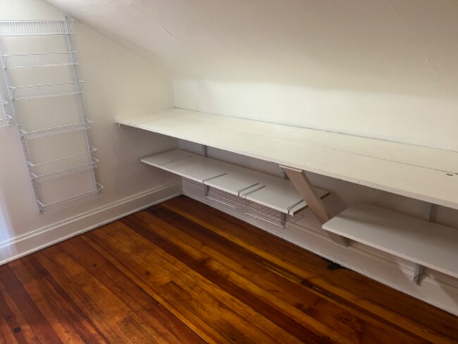 Foto del edificio - 163 Woodland Ave
