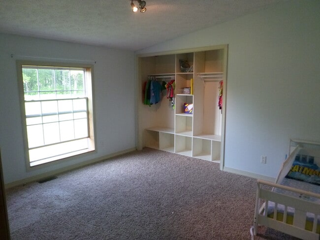 bedroom 2 - 30111 Andrews Rd