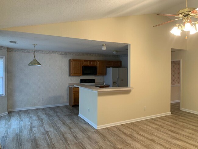 Foto del edificio - Beautiful Home located in the Brynmoor Com...