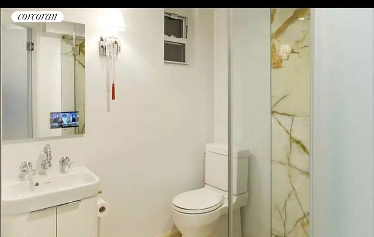 Foto del edificio - 396 Bleecker St