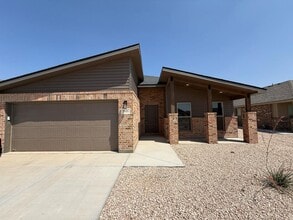 Building Photo - 2521 Copperhead Rd