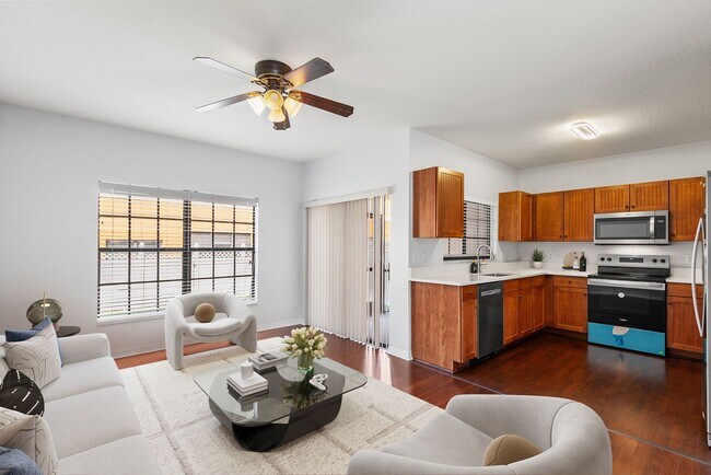 Foto del edificio - WESLEY CHAPEL TOWNHOME FOR RENT!!