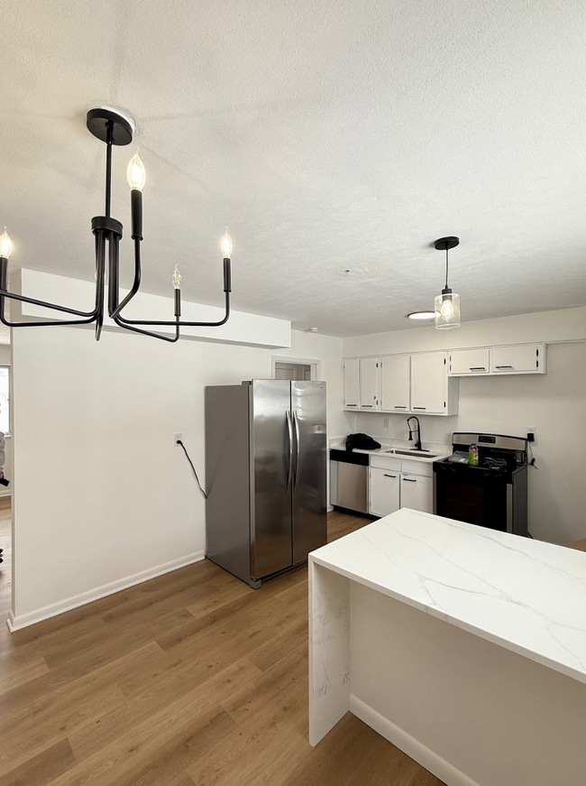 Building Photo - 6693 Sterling Dr