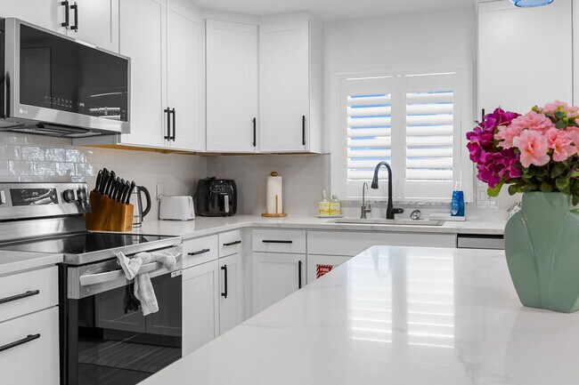 Foto del edificio - 274 Barlow Ave