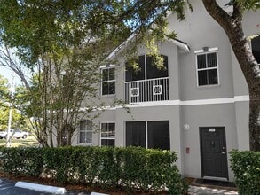 Building Photo - 5001 Sunridge Palms Dr