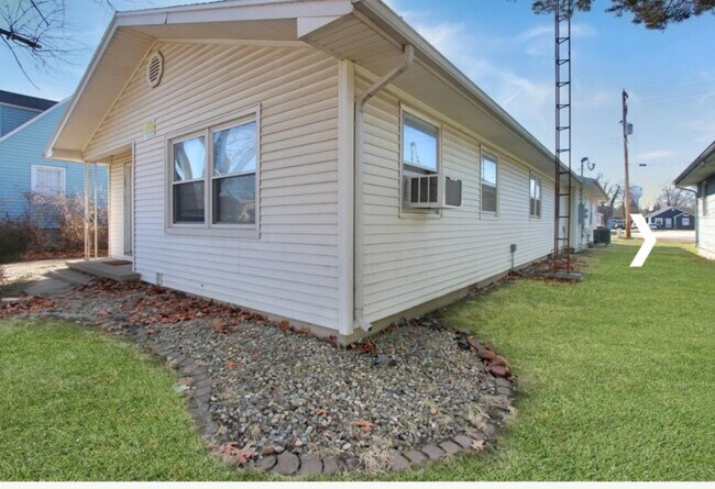 Foto del edificio - 1622 12th St