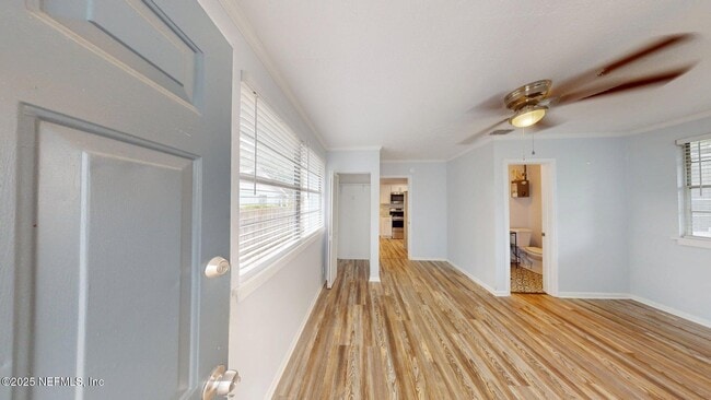 Foto del edificio - 3313 Myra St
