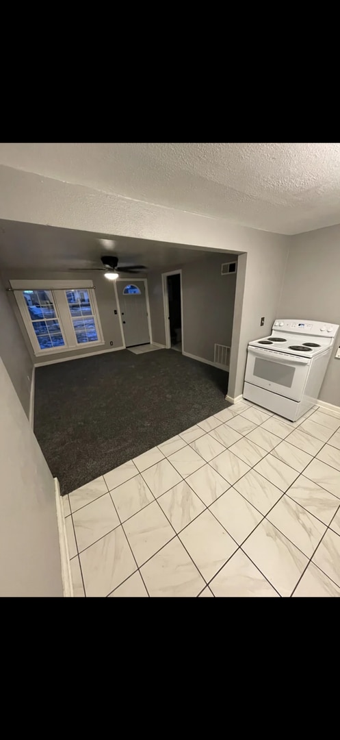 Foto del edificio - 1132/1134 Margie Street