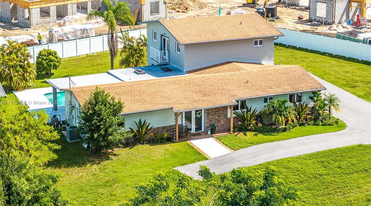 Foto principal - 19450 SW 125th Ave