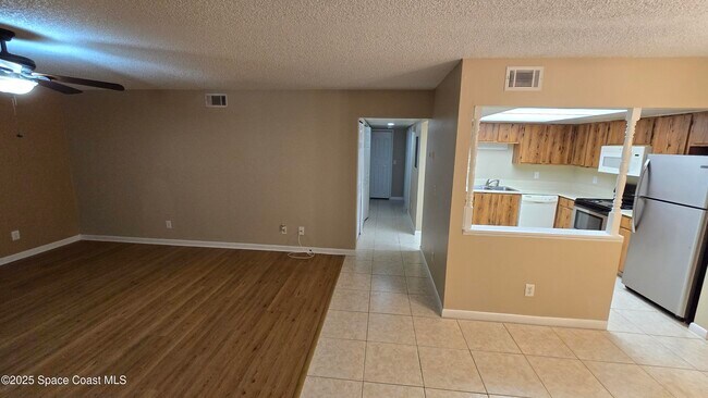 Foto del edificio - 3213 Murrell Rd