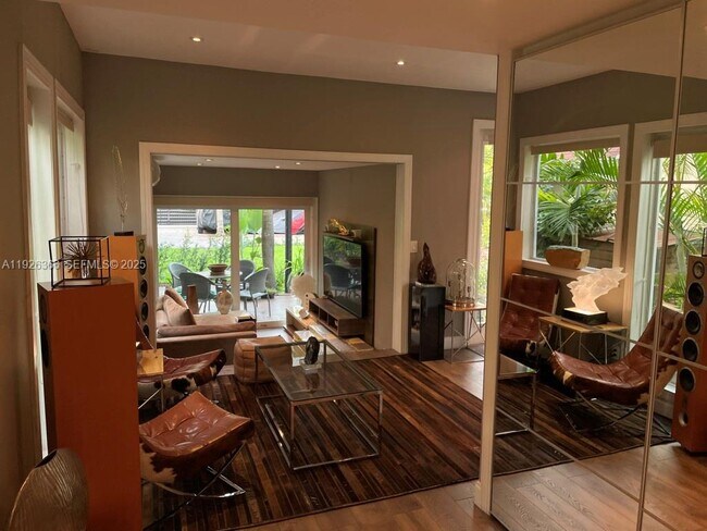 Foto del edificio - 2654 SW 25th Ter