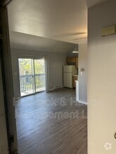 Building Photo - 4531 Boardwalk Dr