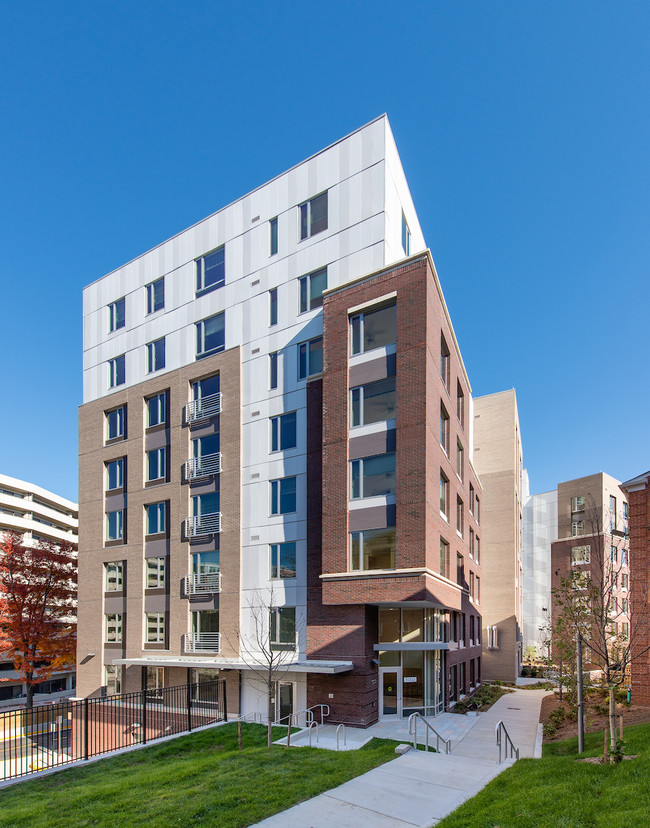 Columbia Hills Apartments Apartments - Arlington, VA | Apartments.com