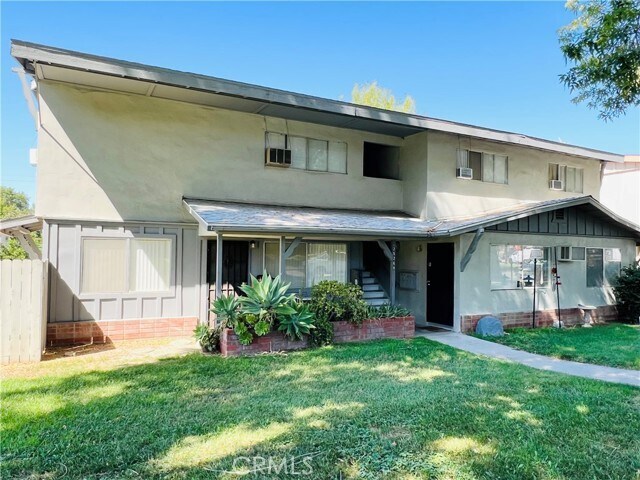 Foto principal - 25268 Taylor St
