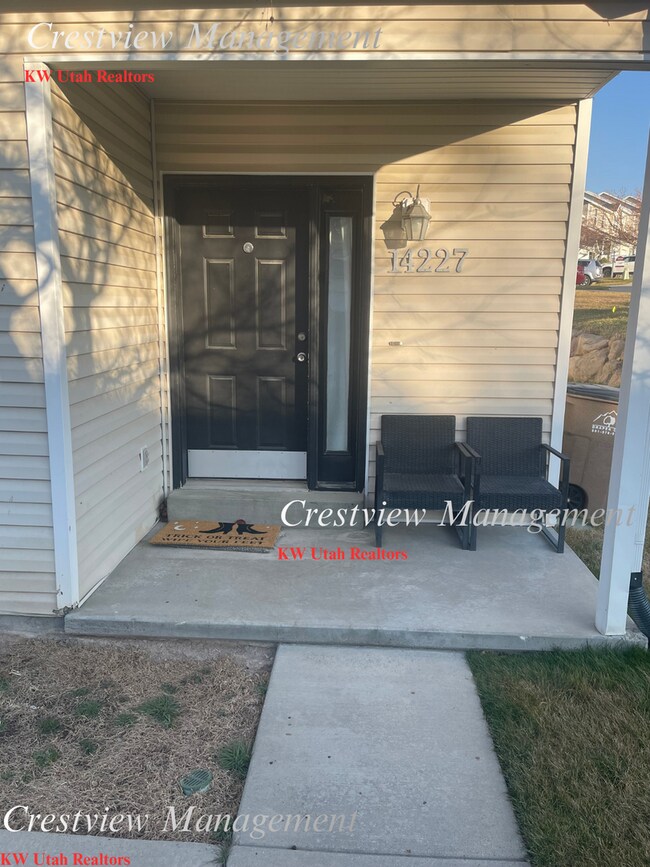 Foto del edificio - Beautiful 3-Bedroom Home in Daisyfield – Your Next Home Awaits