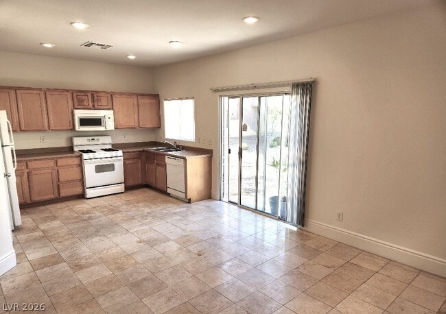 Building Photo - 10544 Blanca Peak Ave