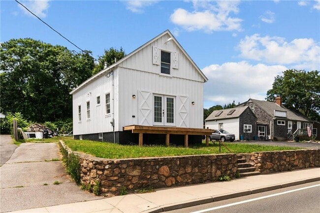 Building Photo - 2958 E Main Rd