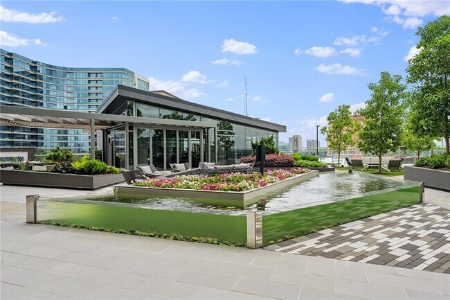 Building Photo - 3107 Peachtree Dr NE