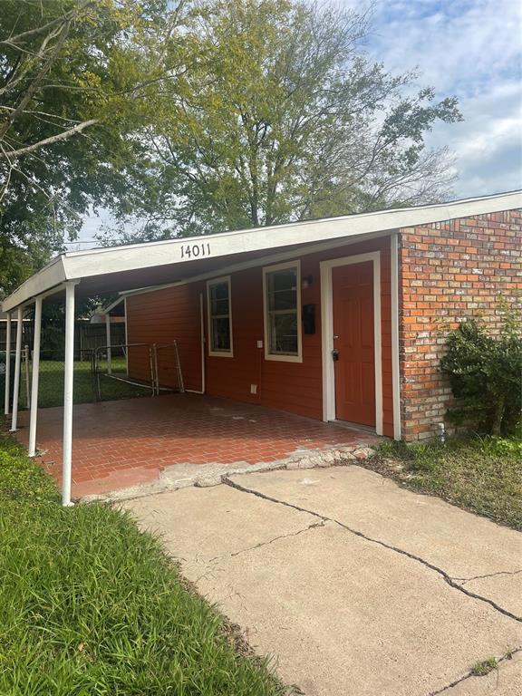 14011 Fleetwell Dr, Houston, TX 77045 House Rental in Houston, TX