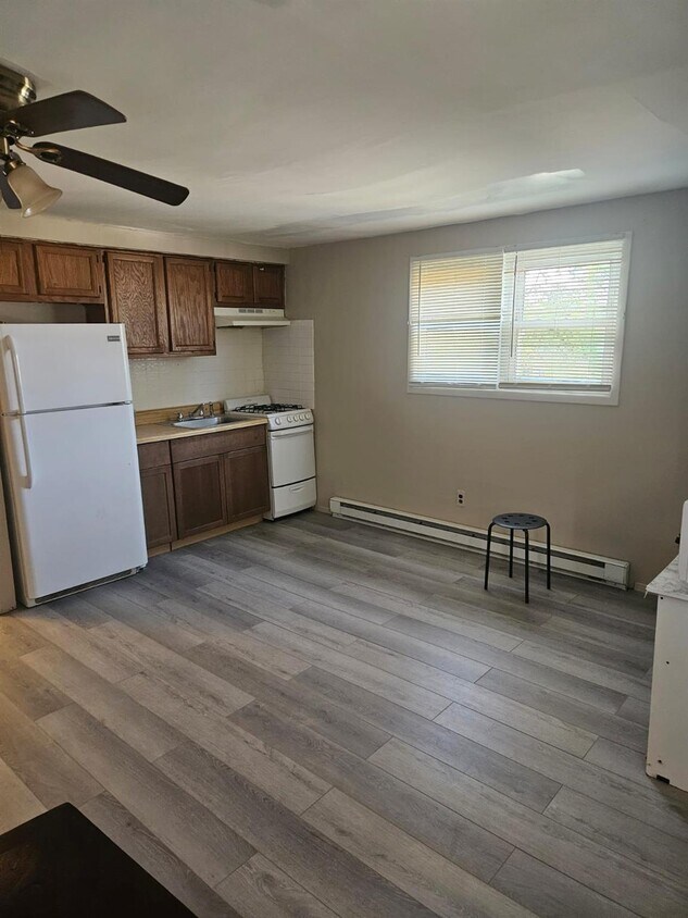Foto principal - 228 N Erie Ave