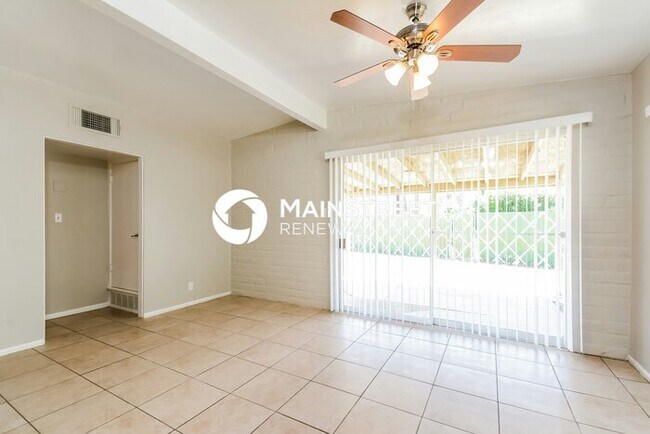 Building Photo - 3 Bedroom Pet-Friendly Home in Tucson, AZ ...