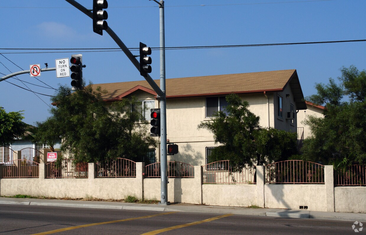 Primary Photo - 1116 Sweetwater Ln