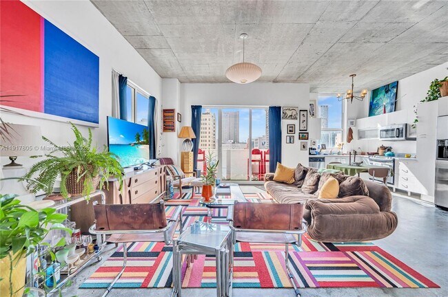 Foto del edificio - 133 NE 2nd Ave