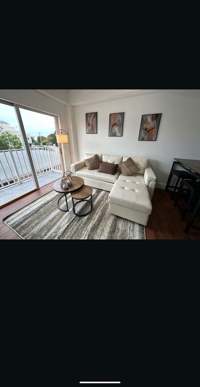 Foto del edificio - 1638 SW 3rd St