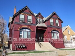 Building Photo - 715 W 10th St